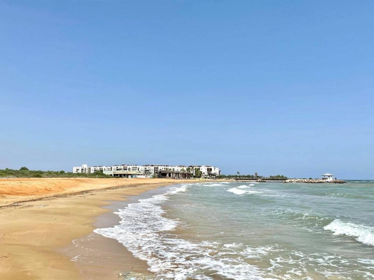 Relaxing Penthouse Suites By The Sea Vokolidha Exterior photo