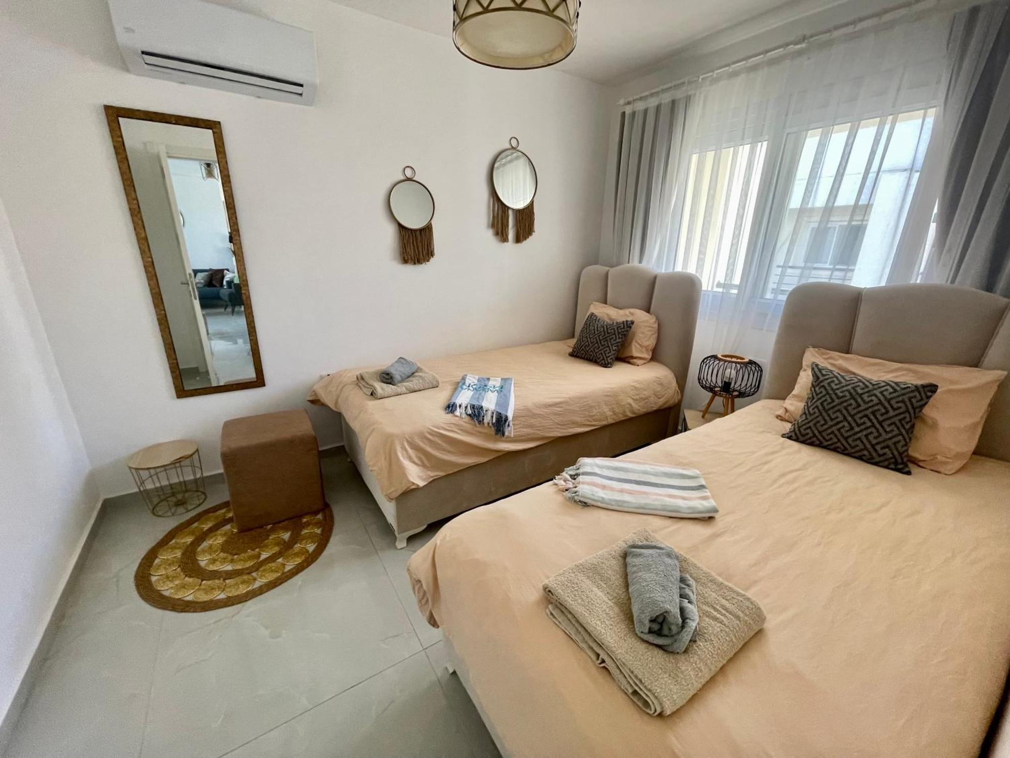 Relaxing Penthouse Suites By The Sea Vokolidha Exterior photo
