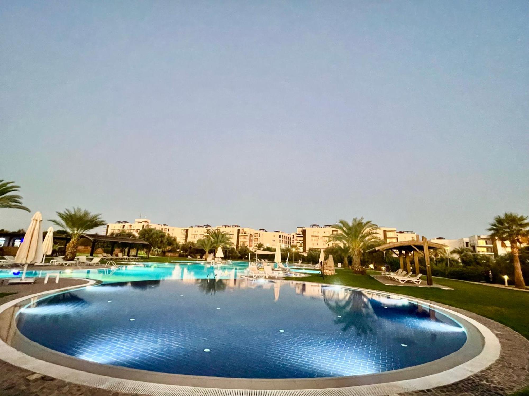 Relaxing Penthouse Suites By The Sea Vokolidha Exterior photo