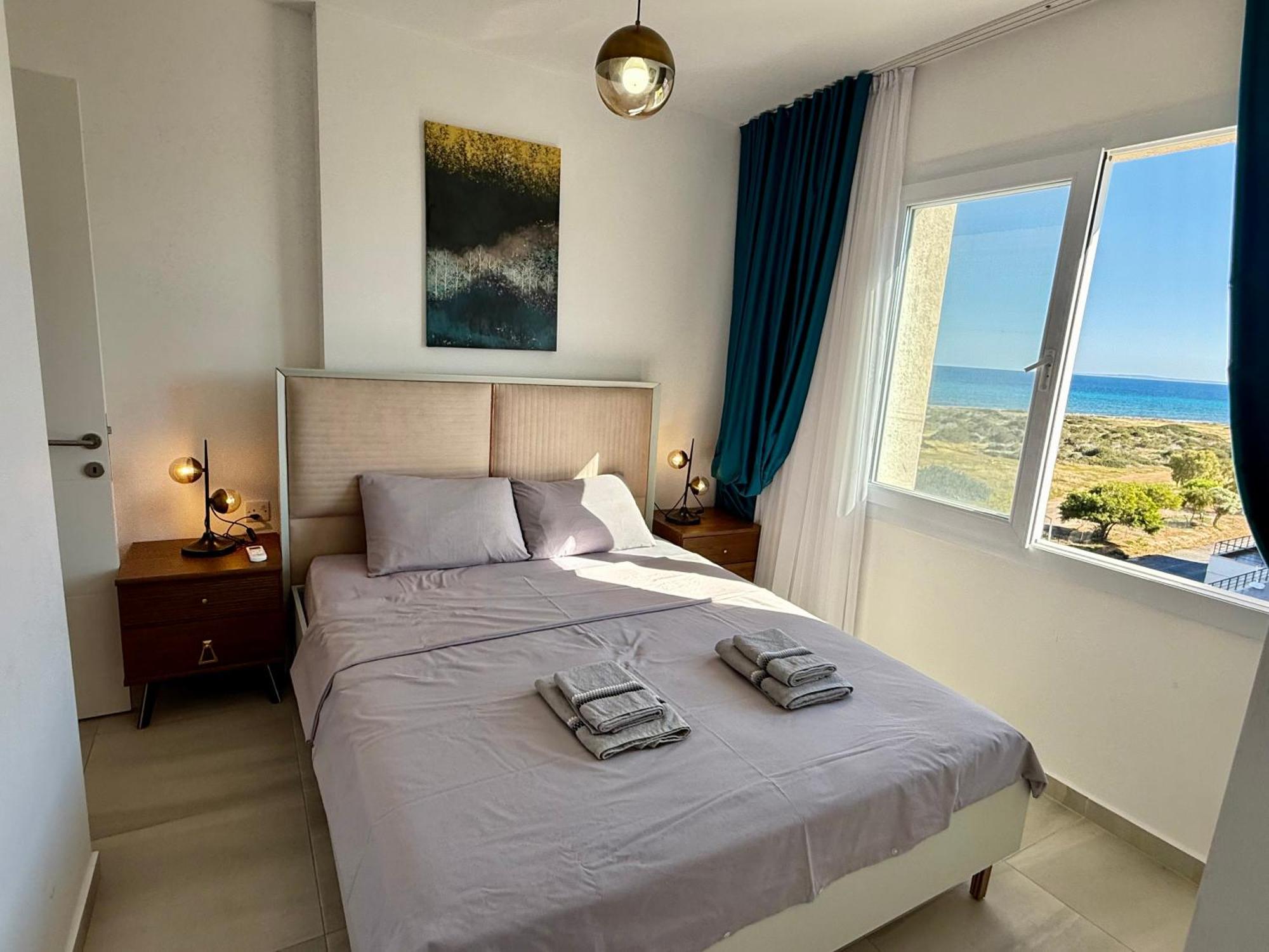 Relaxing Penthouse Suites By The Sea Vokolidha Exterior photo